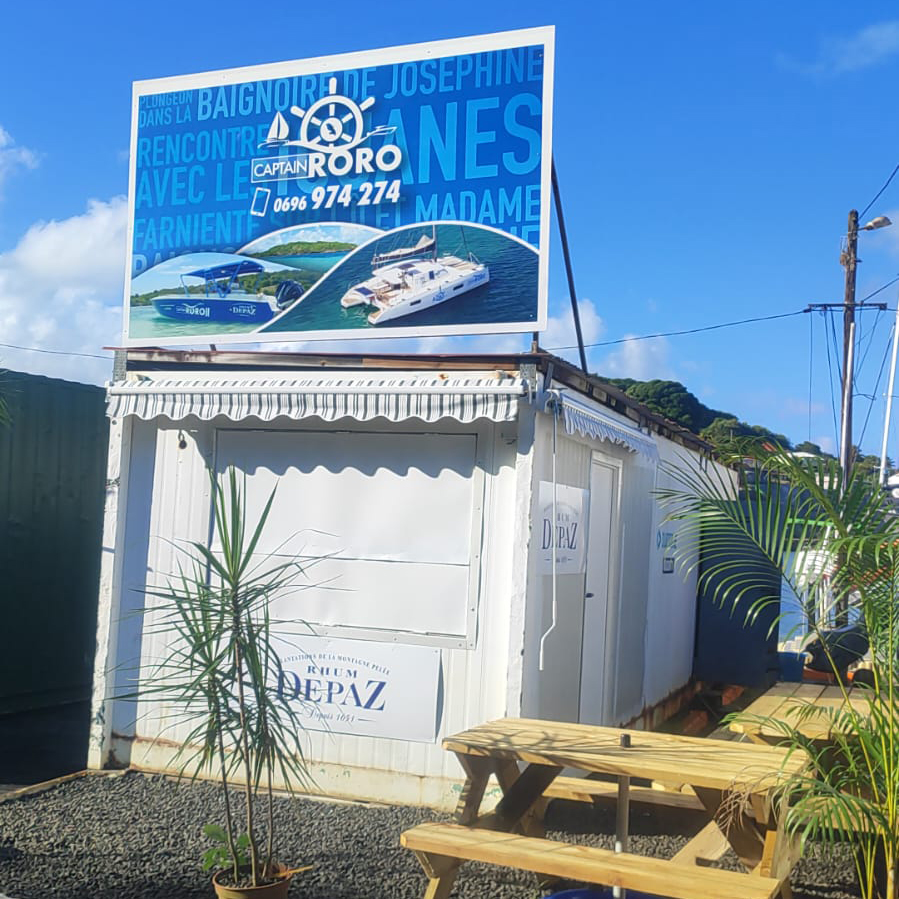 Panneau signalétique marina du François